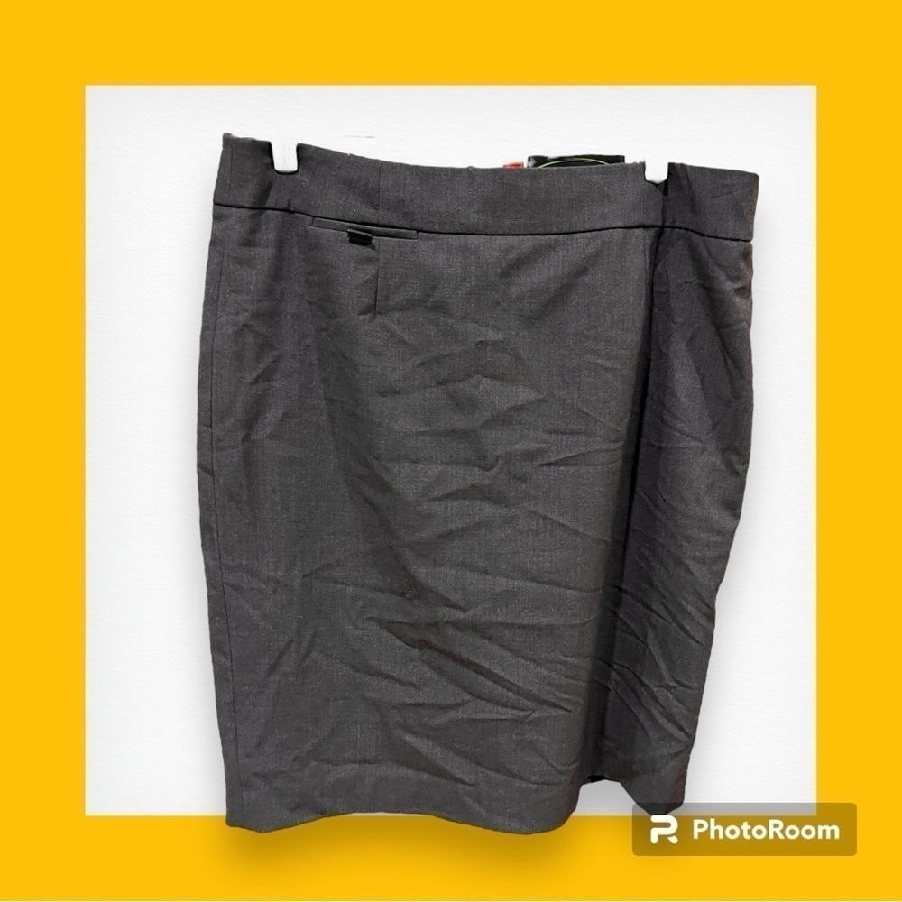Calvin Klein Gray Skirt Size 12 Knee Length